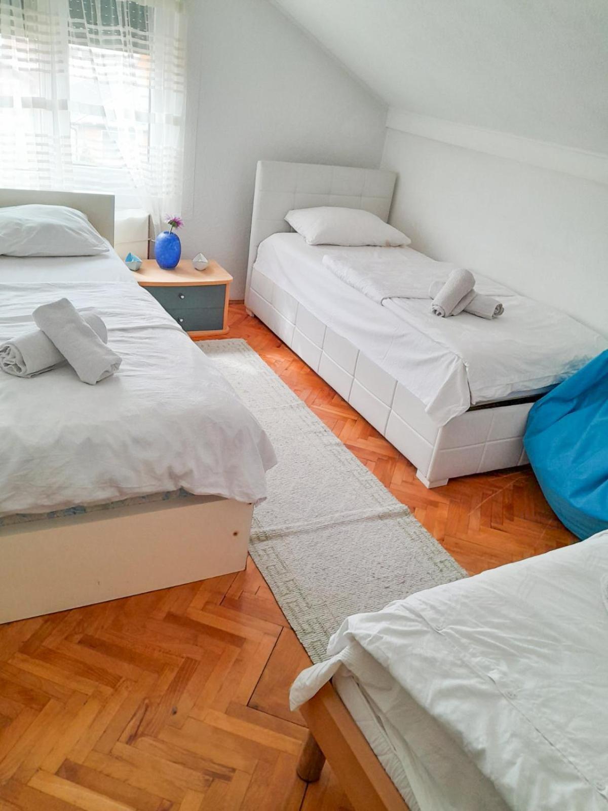 Vila Petunija 셰니차 외부 사진